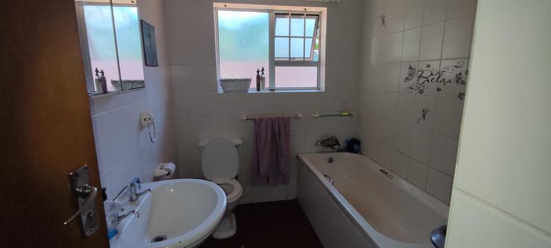 To Let 3 Bedroom Property for Rent in Hartenbos Western Cape
